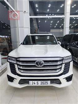 تويوتا لاندكروزر